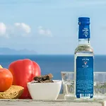 Sea View Traditional Komia