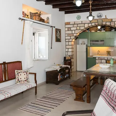 Sea View Traditional *